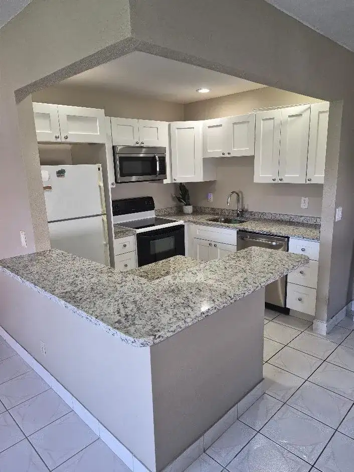 318 N Seville N # 318, Delray Beach FL 33446 photo 4