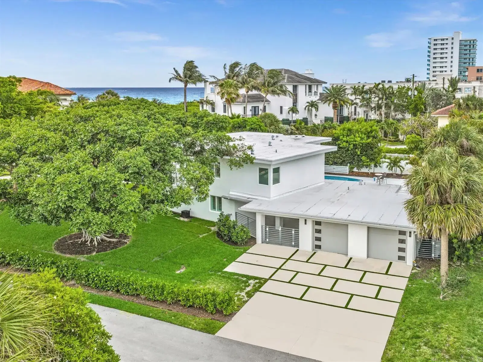 1903 Bay Drive, Pompano Beach FL 33062 photo 3