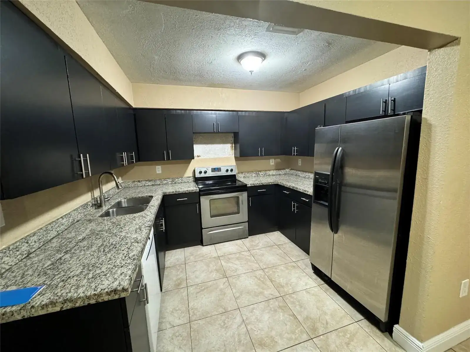 2091 Oleander Drive, Miramar FL 33023 photo 4