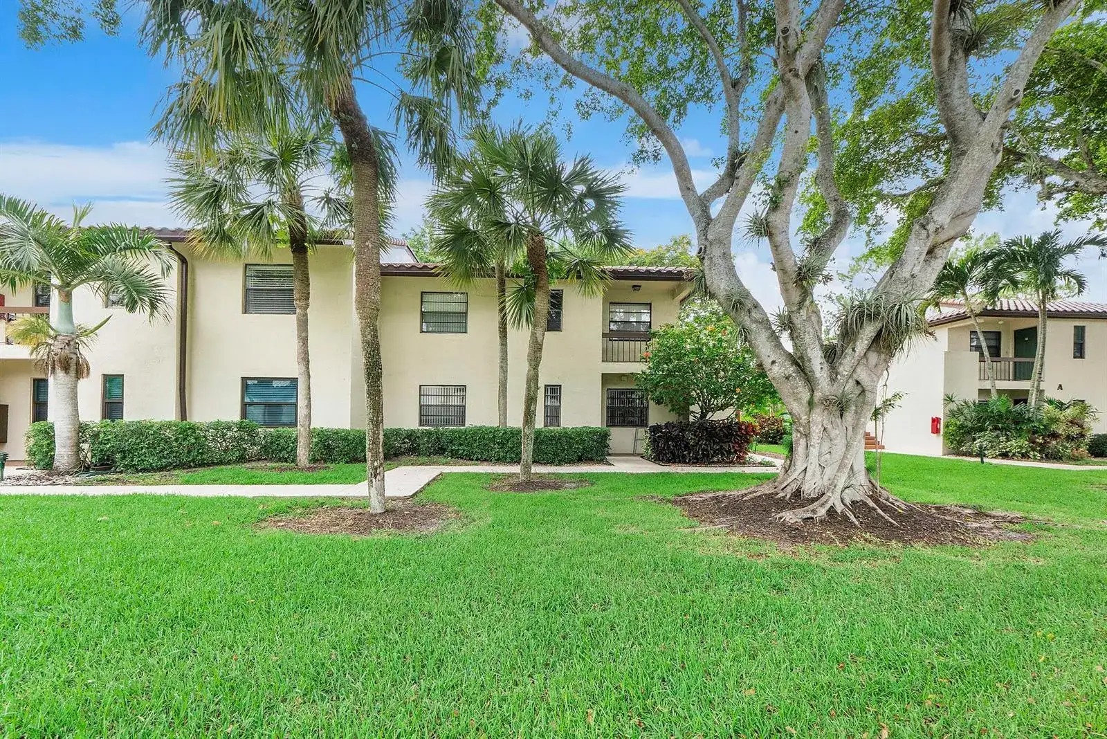 21852 Arriba # h, Boca Raton FL 33433 photo 2