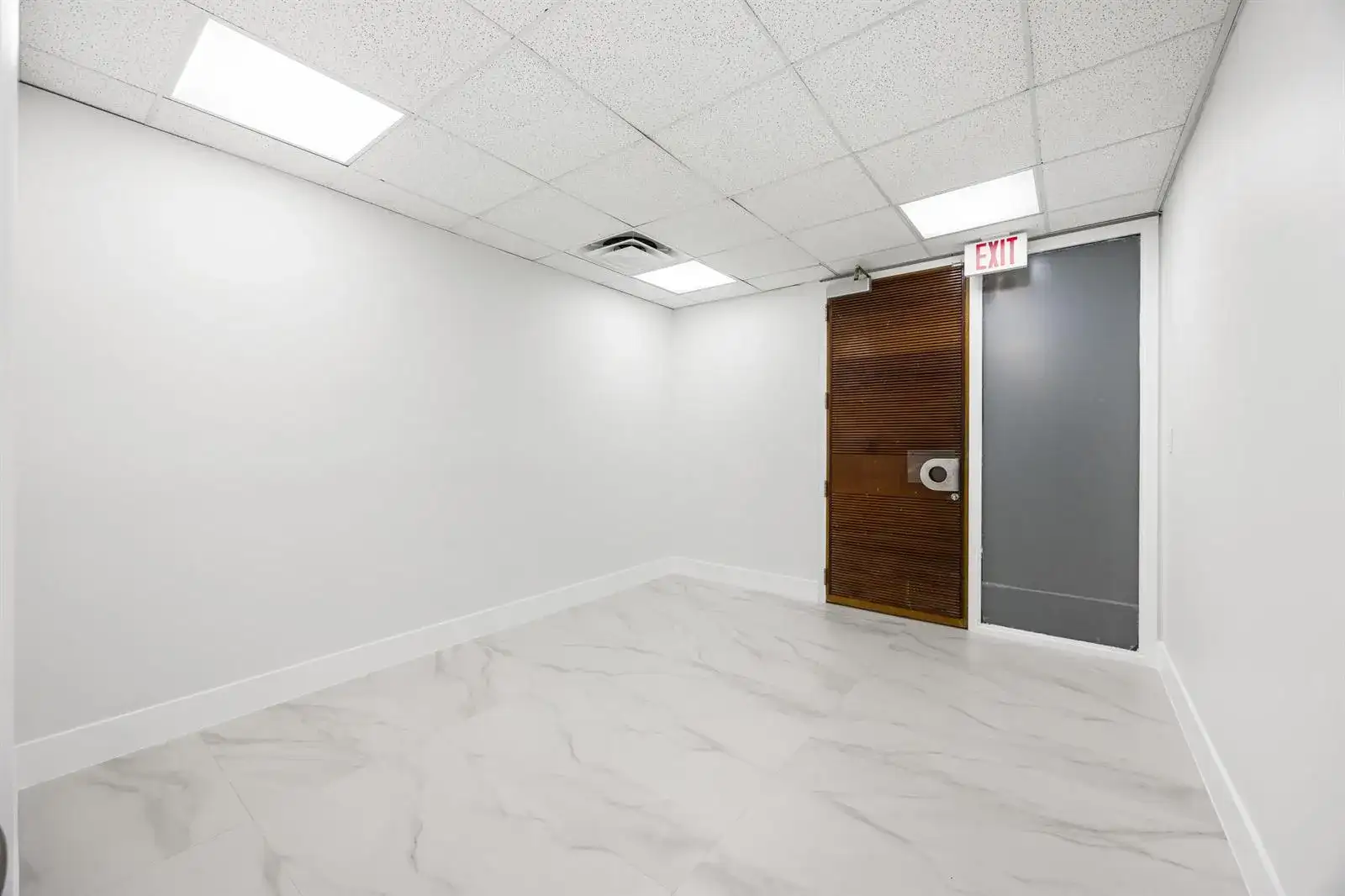 150 NW 70th Avenue # 04, Plantation FL 33317 photo 4