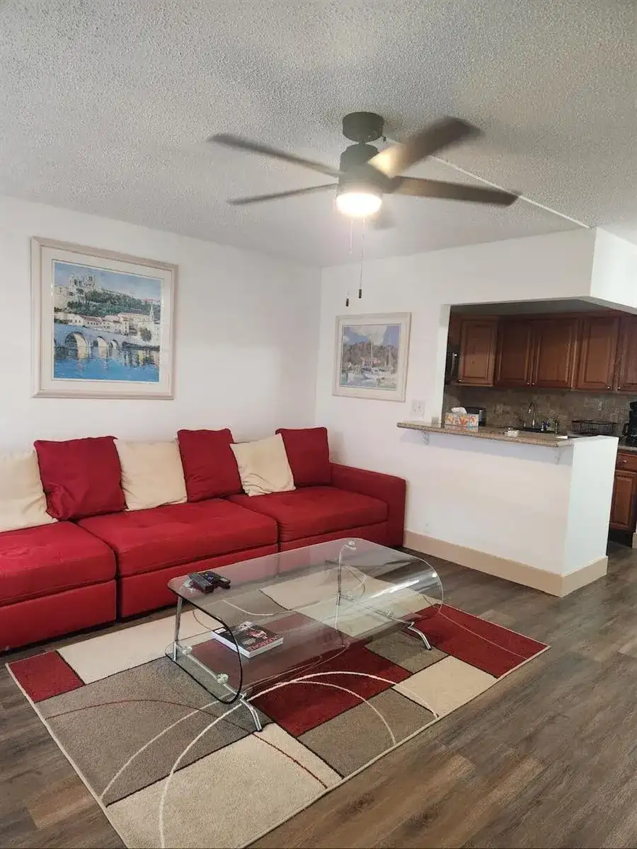 102 E Westbury # 102, Deerfield Beach FL 33442 photo 2