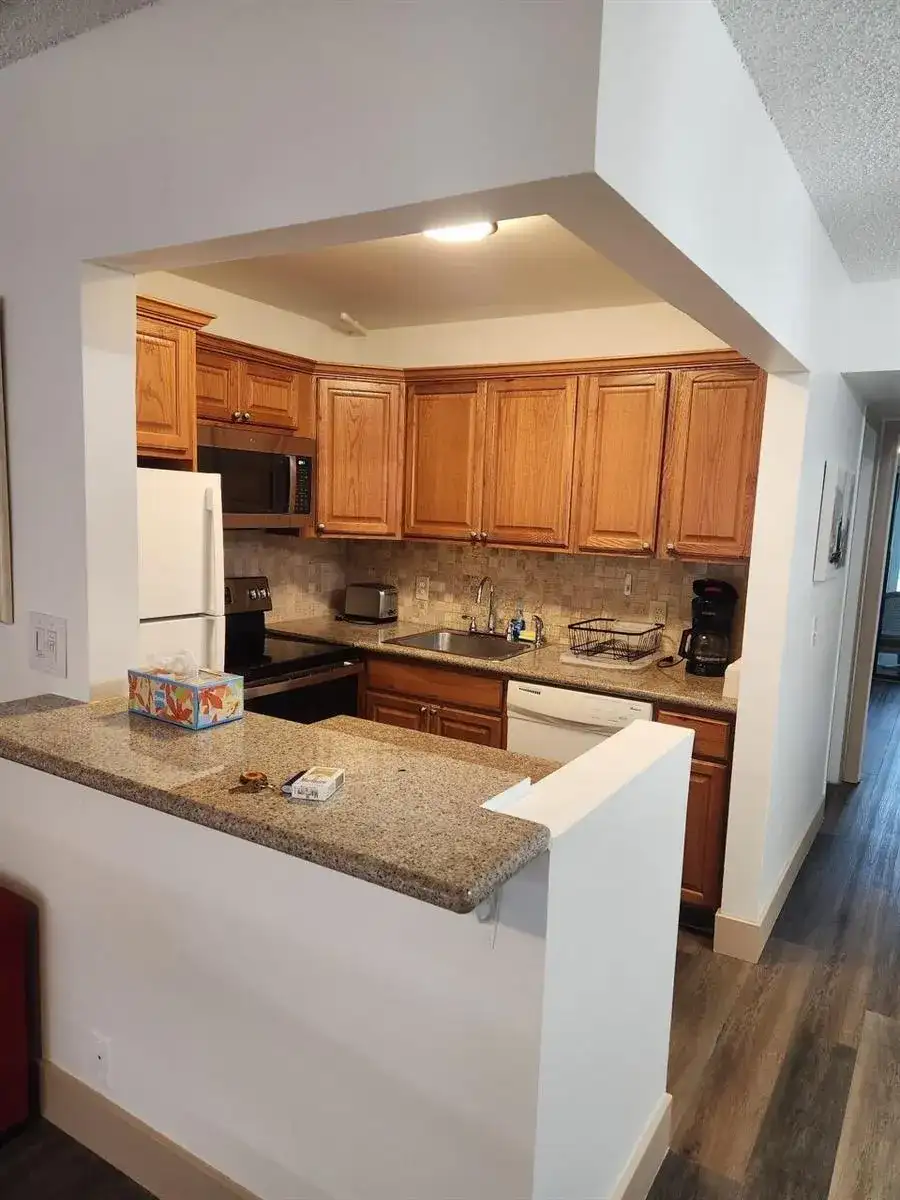 102 E Westbury # 102, Deerfield Beach FL 33442 photo 4
