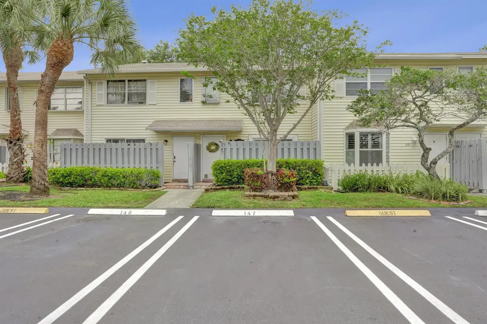 147 SW 3rd Street, Pompano Beach FL 33060 photo 2