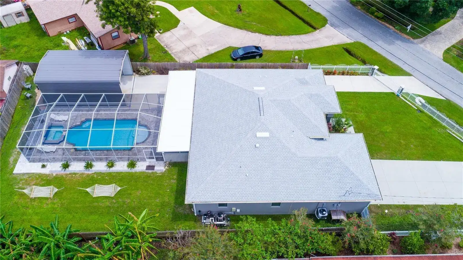 5816 Little River Drive, Tampa FL 33615 photo 2