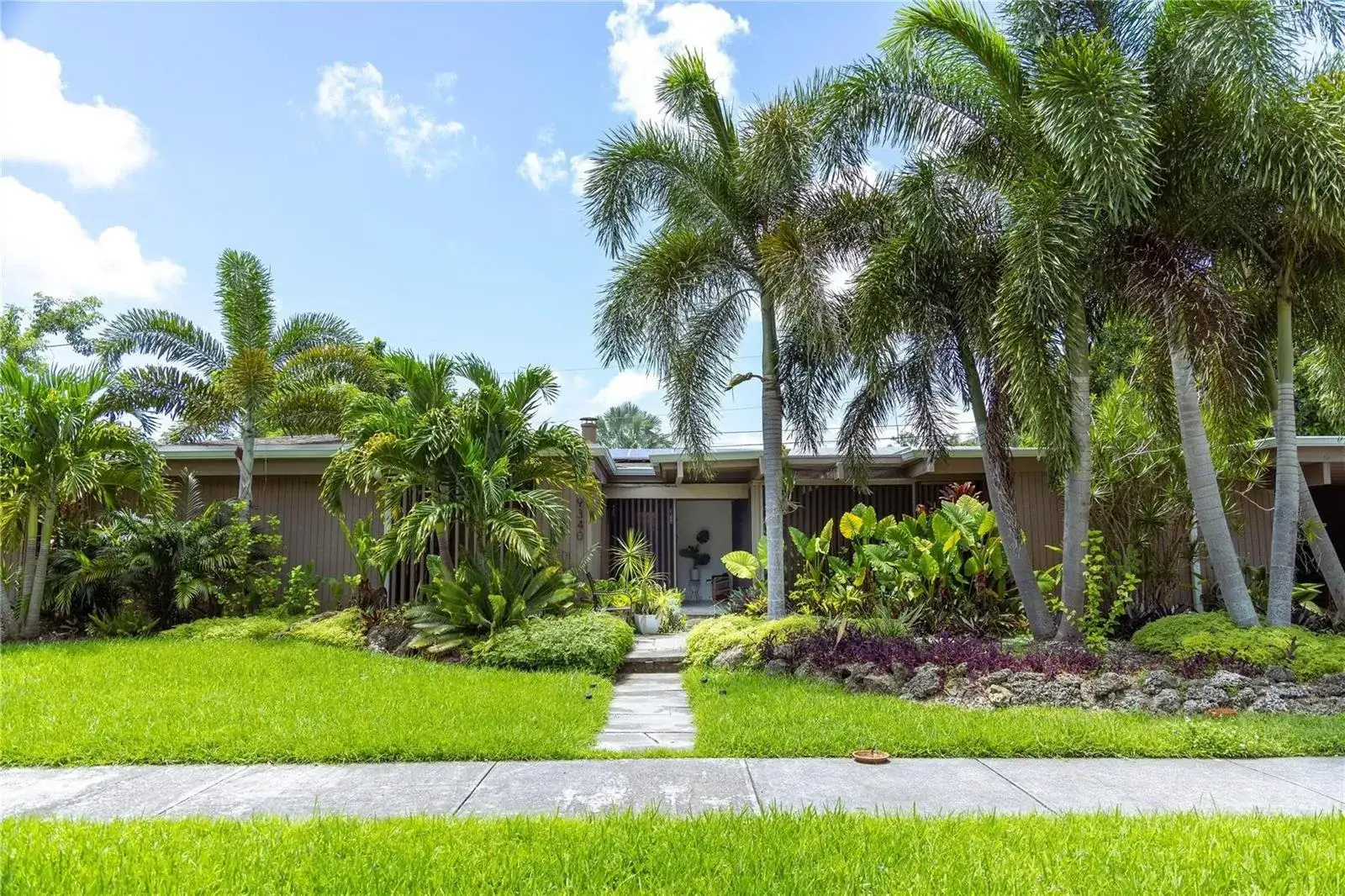 9340 SW 178th Terrace, Palmetto Bay FL 33157 photo 3