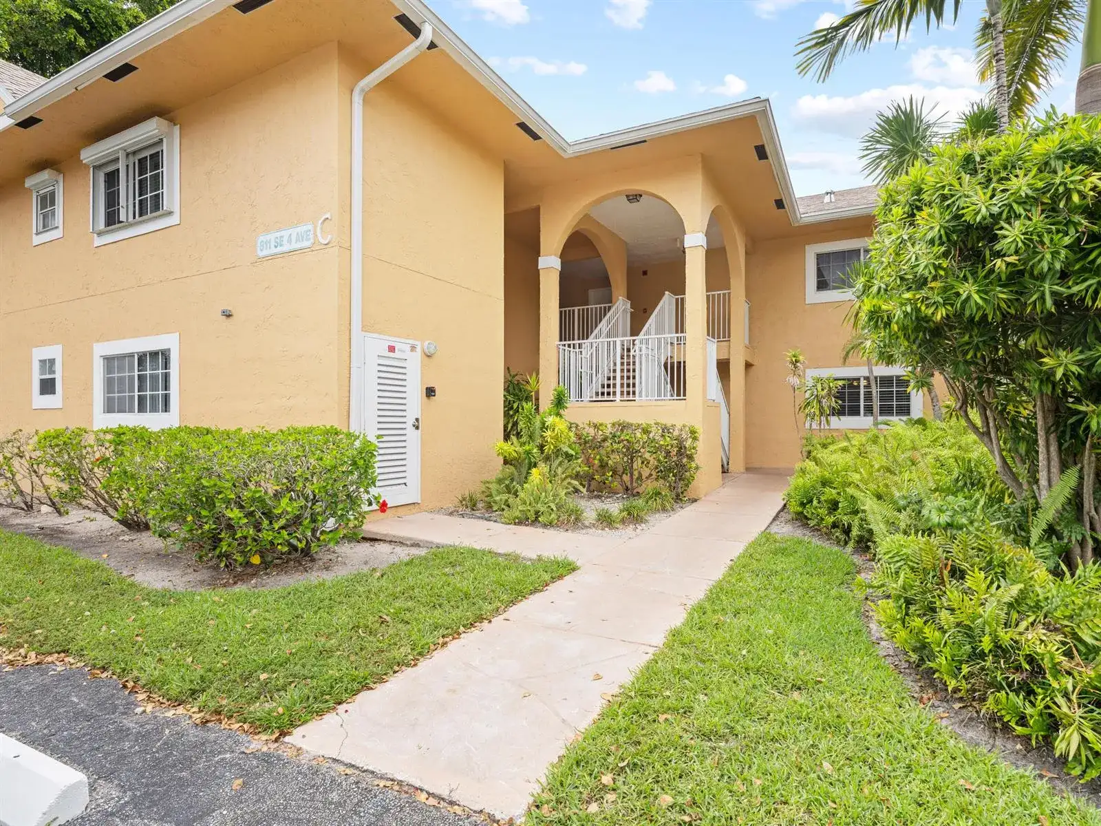 811 SE 4th Avenue # C103, Dania Beach FL 33004 photo 3