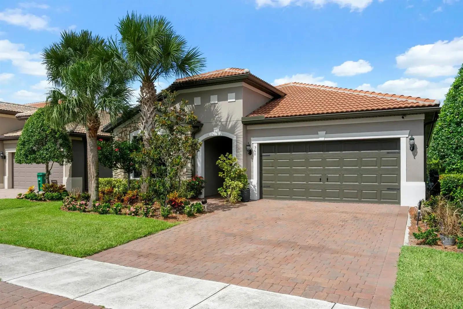 560 SE Monet Drive, Port St. Lucie FL 34984 photo 2