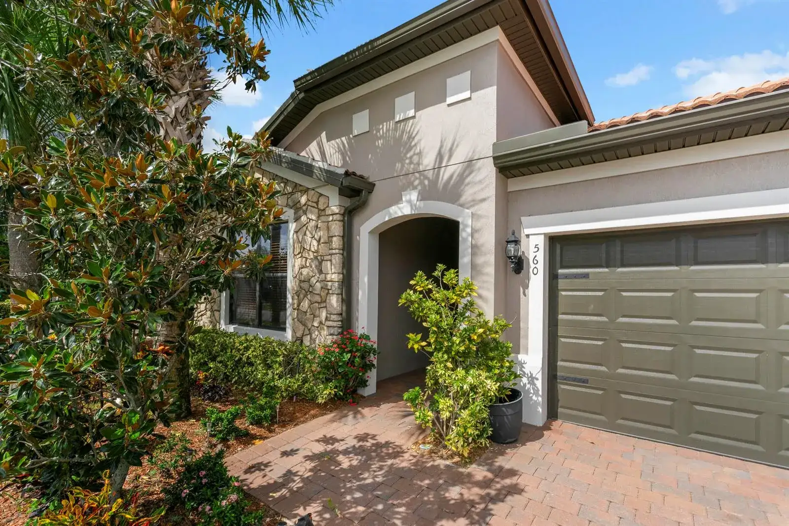 560 SE Monet Drive, Port St. Lucie FL 34984 photo 3