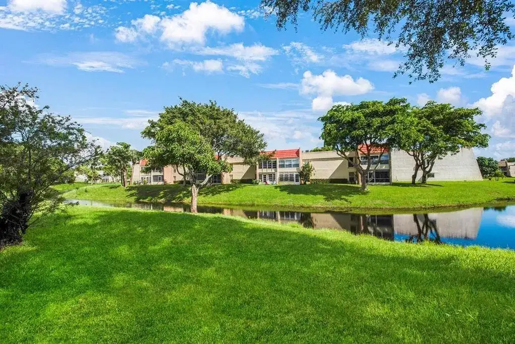 2733 Zorno Way, Delray Beach FL 33445 photo 2