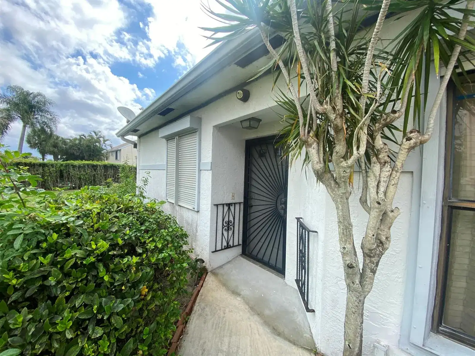62 Willow Circle, Boynton Beach FL 33436 photo 4