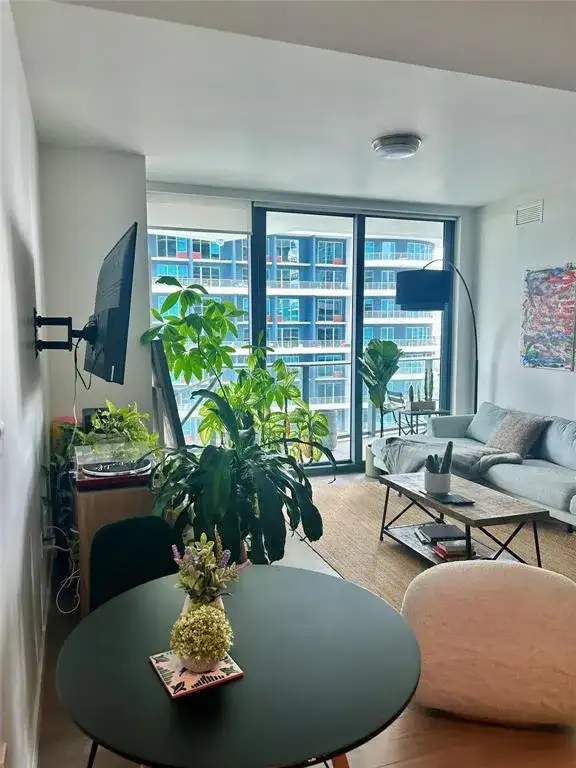 1300 S Miami Avenue # 1907, Miami FL 33130 photo 4