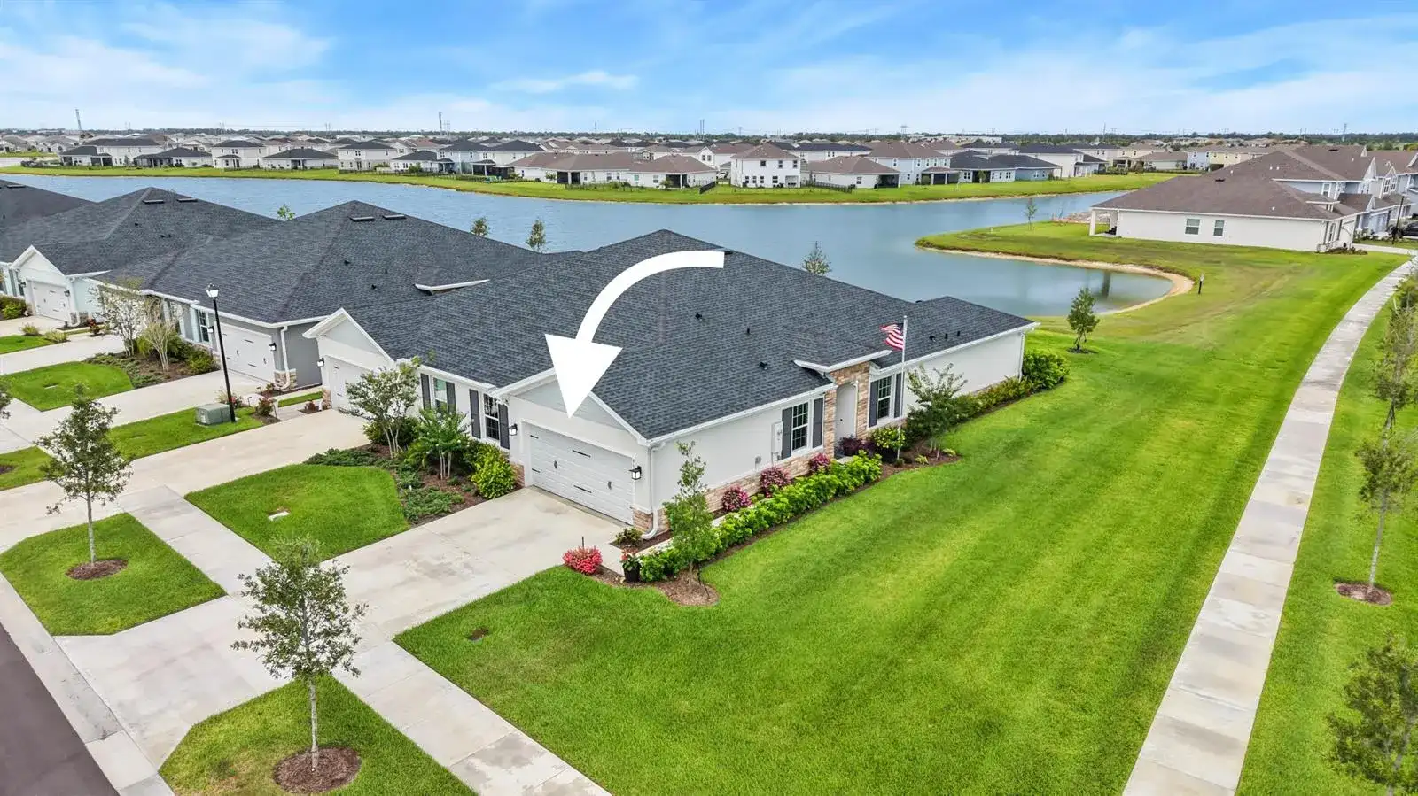 9526 SW Libertas Way, Port St. Lucie FL 34987 photo 2