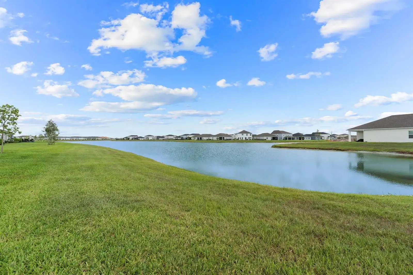 9526 SW Libertas Way, Port St. Lucie FL 34987 photo 5