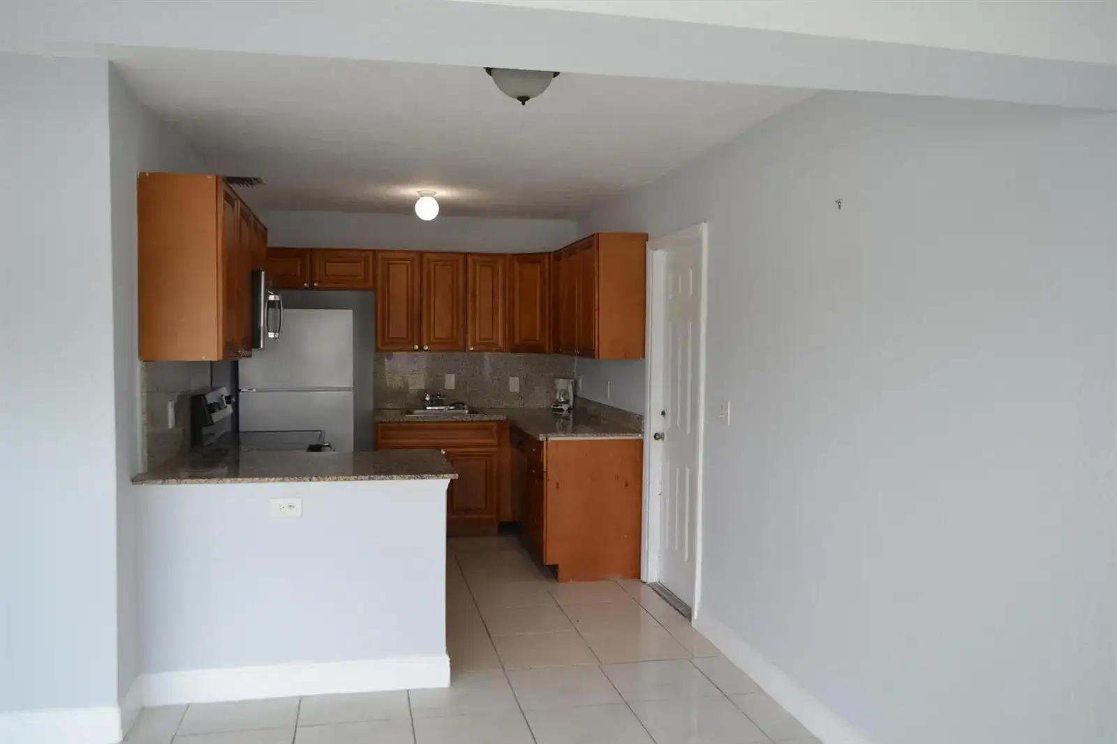 608 NW 20th Court, Pompano Beach FL 33060 photo 4