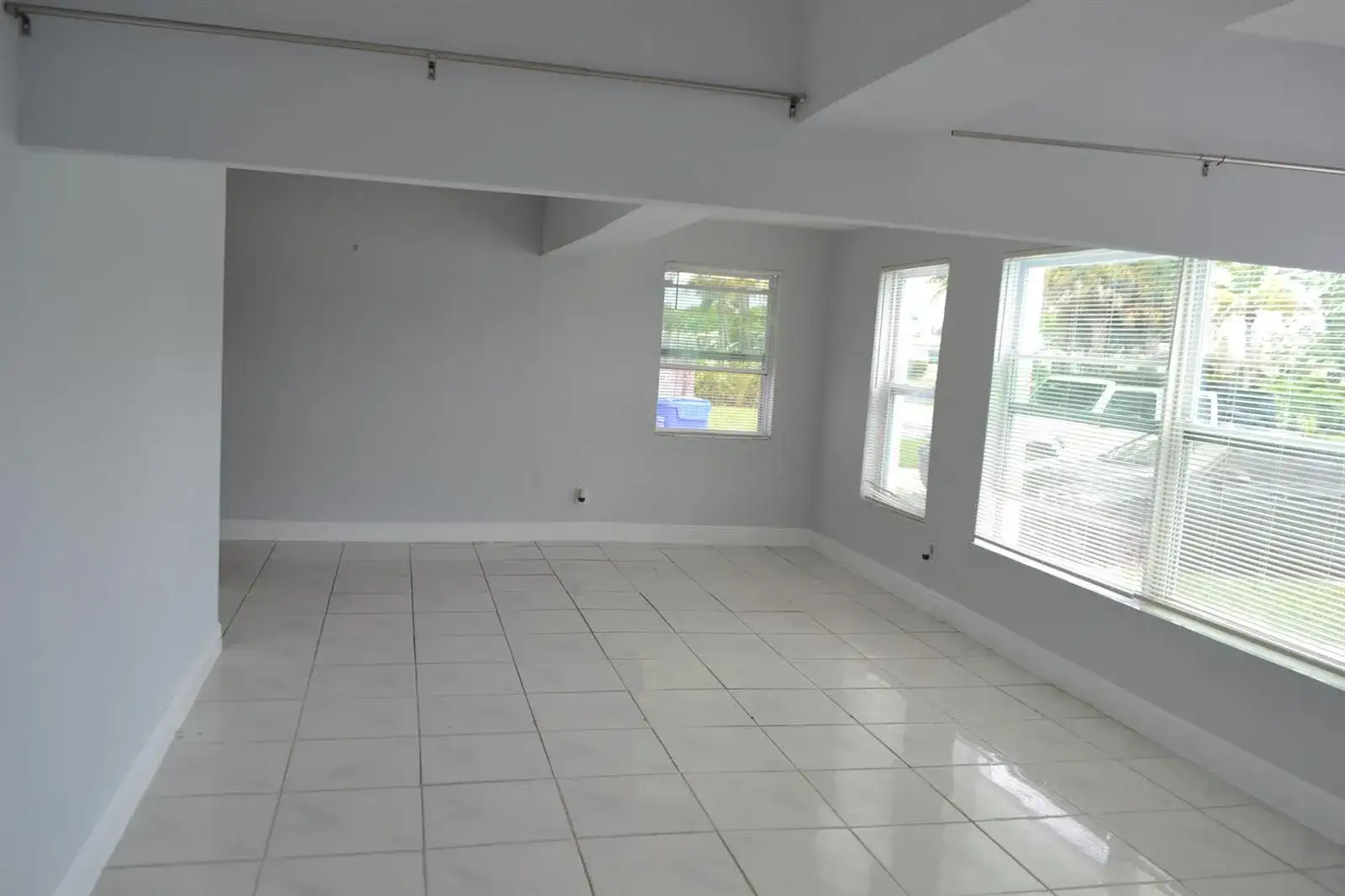 608 NW 20th Court, Pompano Beach FL 33060 photo 5