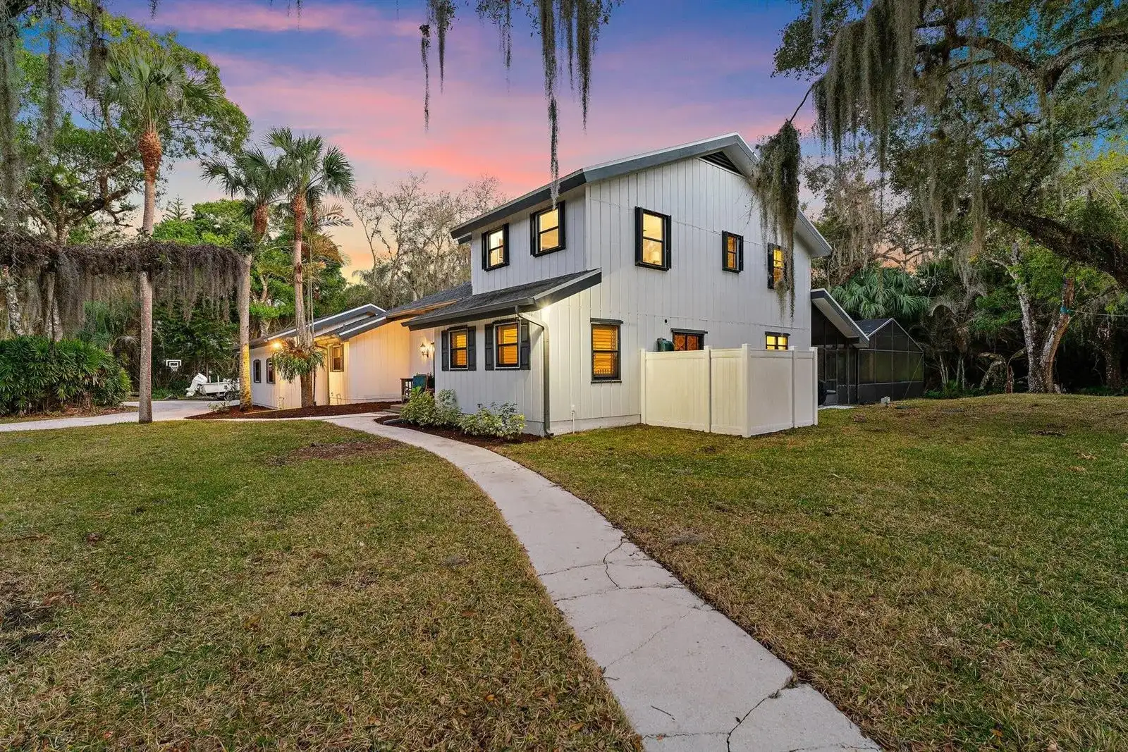 6001 S Citrus Avenue, Fort Pierce FL 34982 photo 3