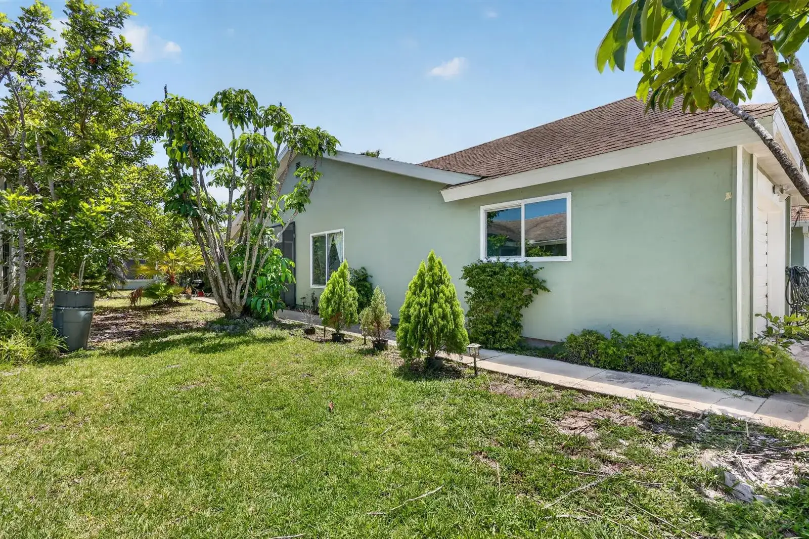 1434 SE Larkwood Circle, FL 34952 photo 3