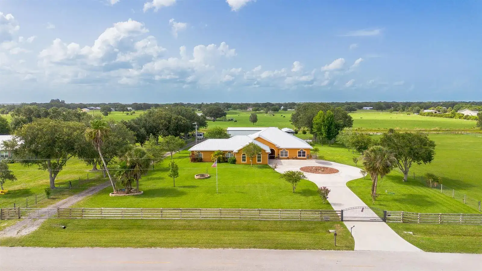 7611 SW 21st Parkway, Okeechobee FL 34974 photo 4