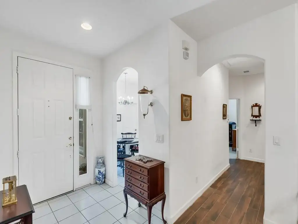 3830 Nags Head Place SW, Vero Beach FL 32968 photo 2