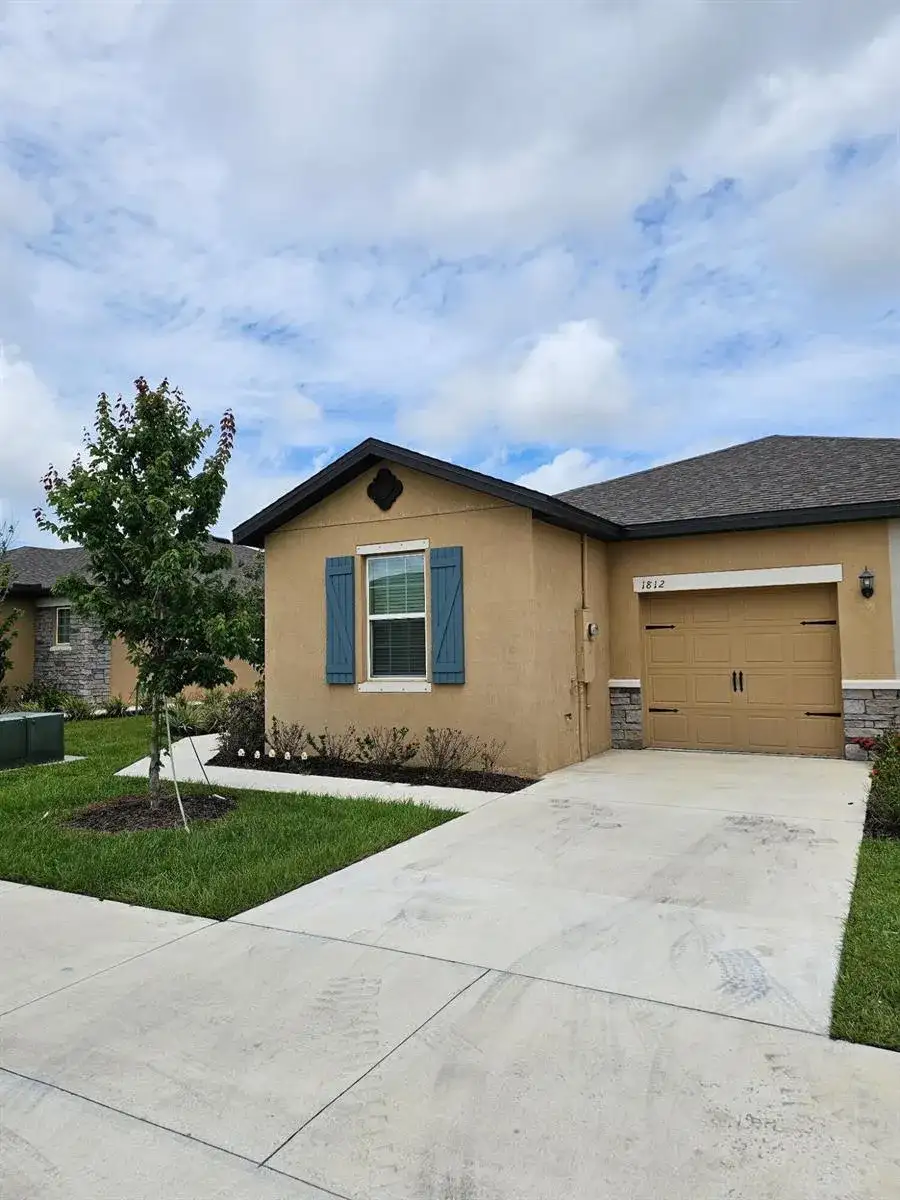 1812 Celebration Drive, Fort Pierce FL 34947 photo 2