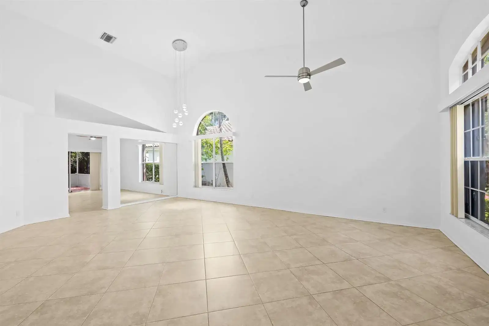 2712 Cayenne Avenue, Cooper City FL 33026 photo 5
