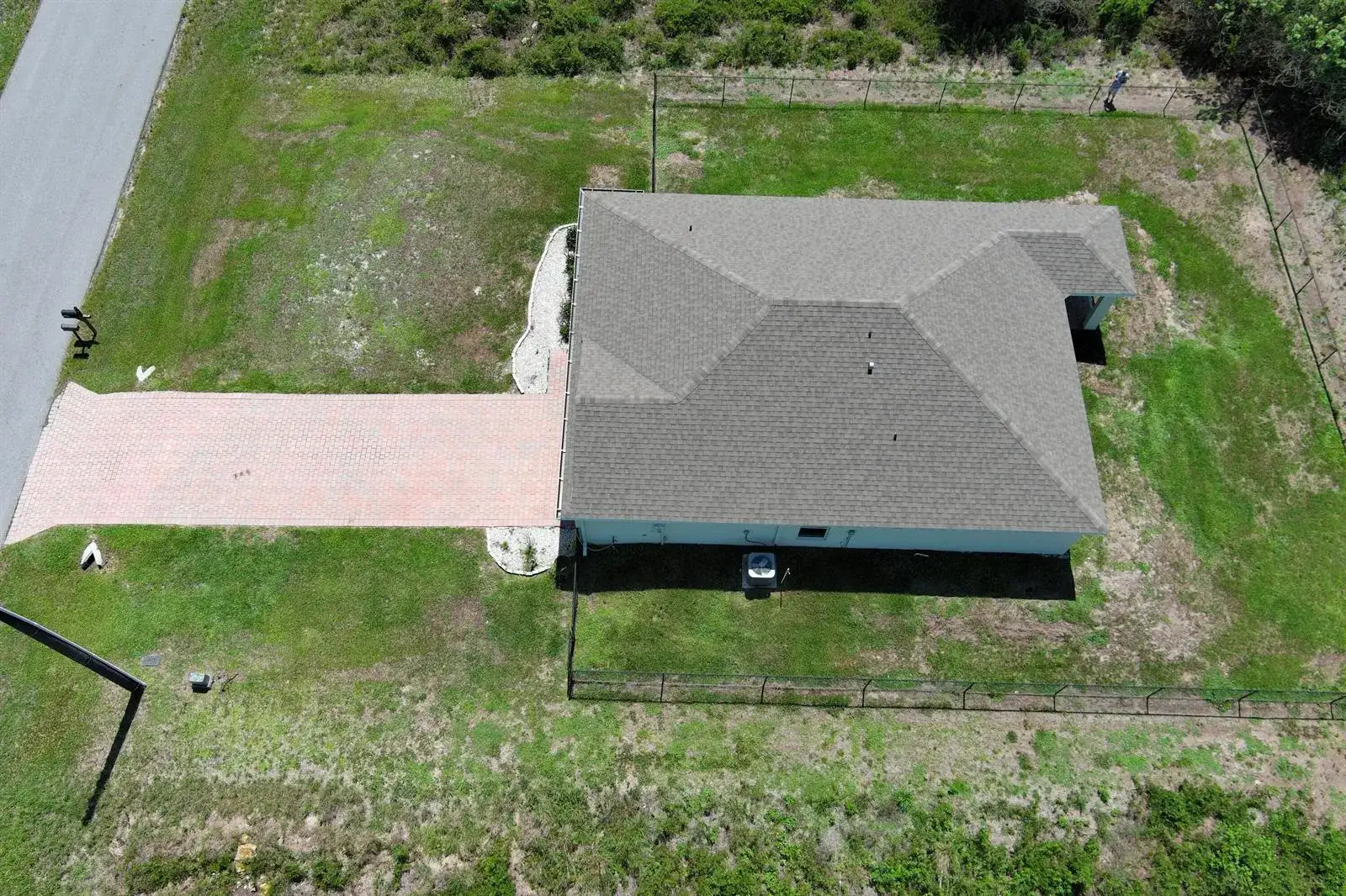 113 Plantation Drive, FL 33935 photo 2