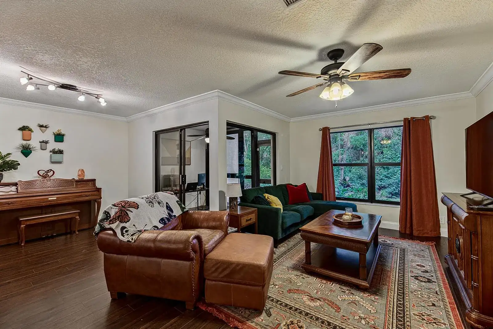 4413 NW 22nd Road # 404, Coconut Creek FL 33066 photo 2