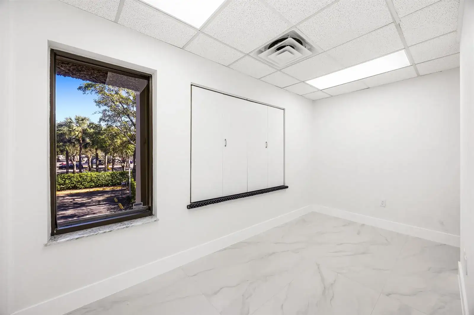 150 NW 70th Avenue # 06, Plantation FL 33317 photo 3