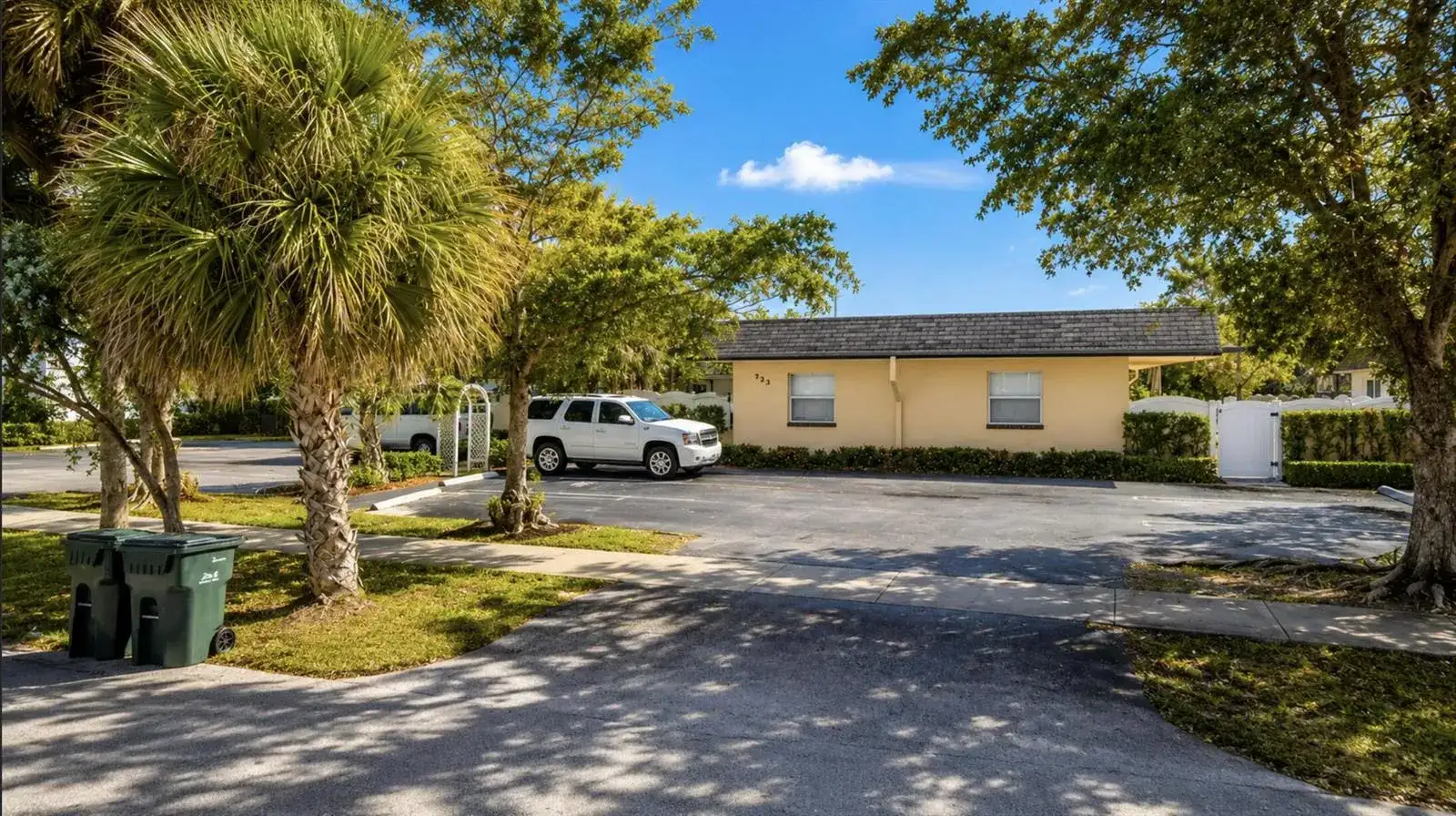 211 S Swinton Avenue, Delray Beach FL 33444 photo 3