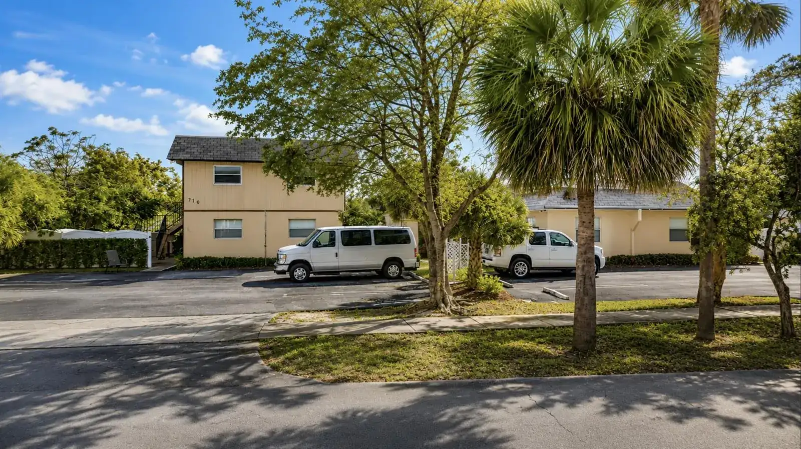 211 S Swinton Avenue, Delray Beach FL 33444 photo 4
