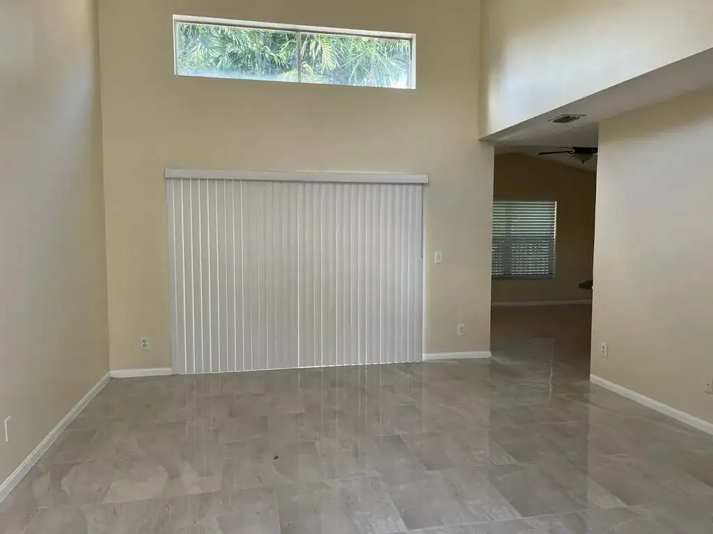 2348 SW 177th Avenue, Miramar FL 33029 photo 4