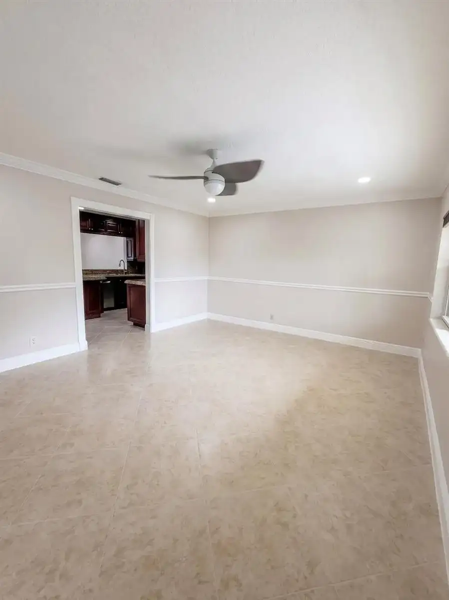 9585 Affirmed Lane, Boca Raton FL 33496 photo 3