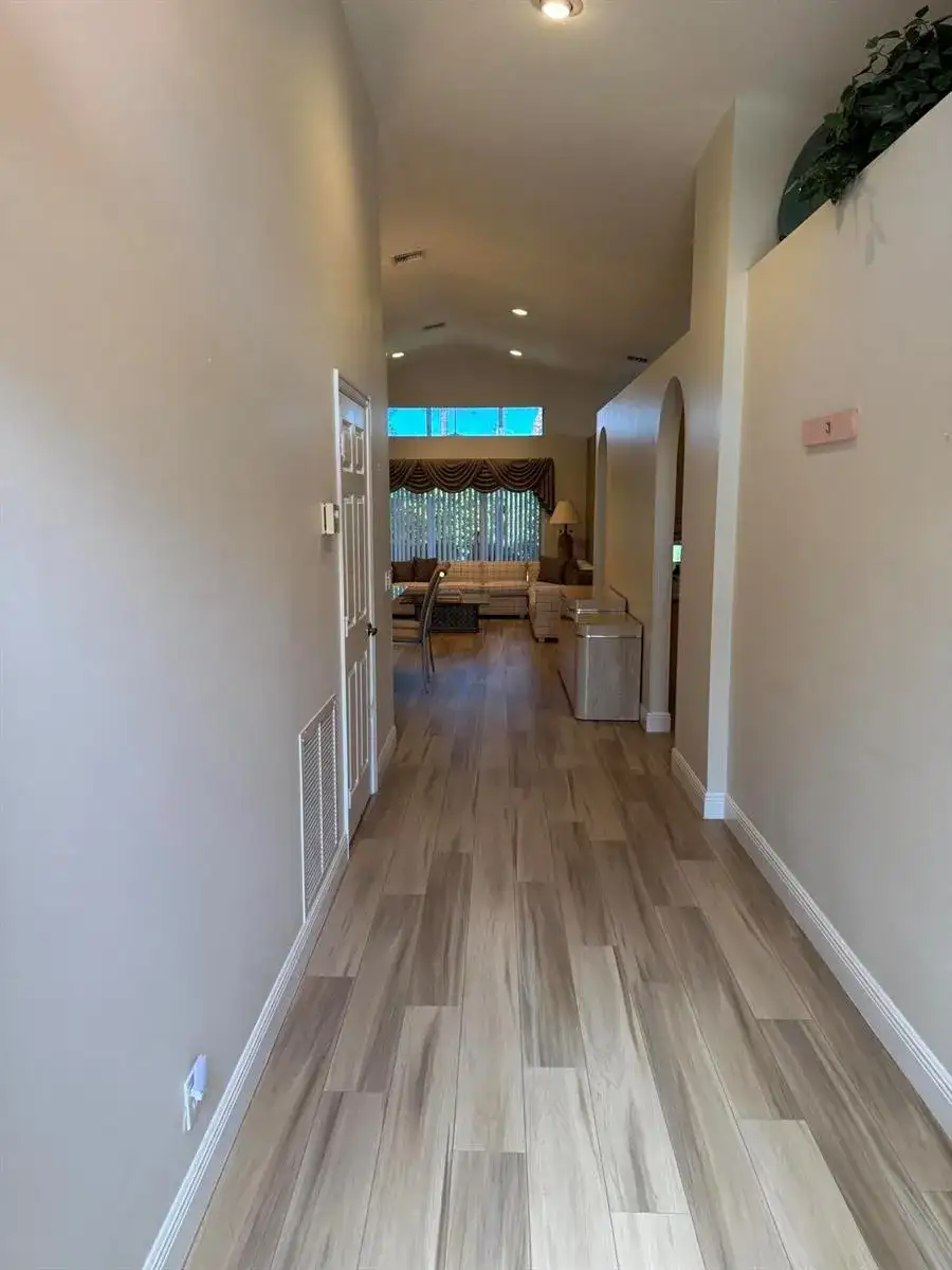 6693 Sun River Road, Boynton Beach FL 33437 photo 5