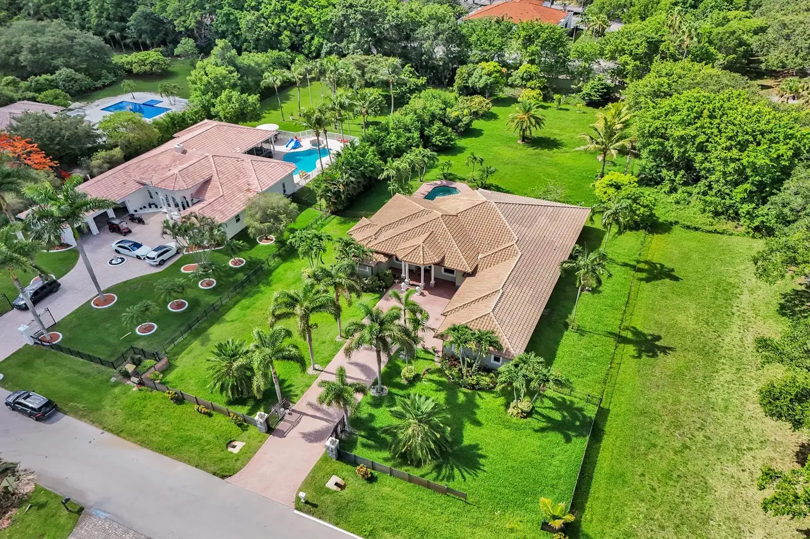 12360 NW 18th Street, Plantation FL 33323 photo 2