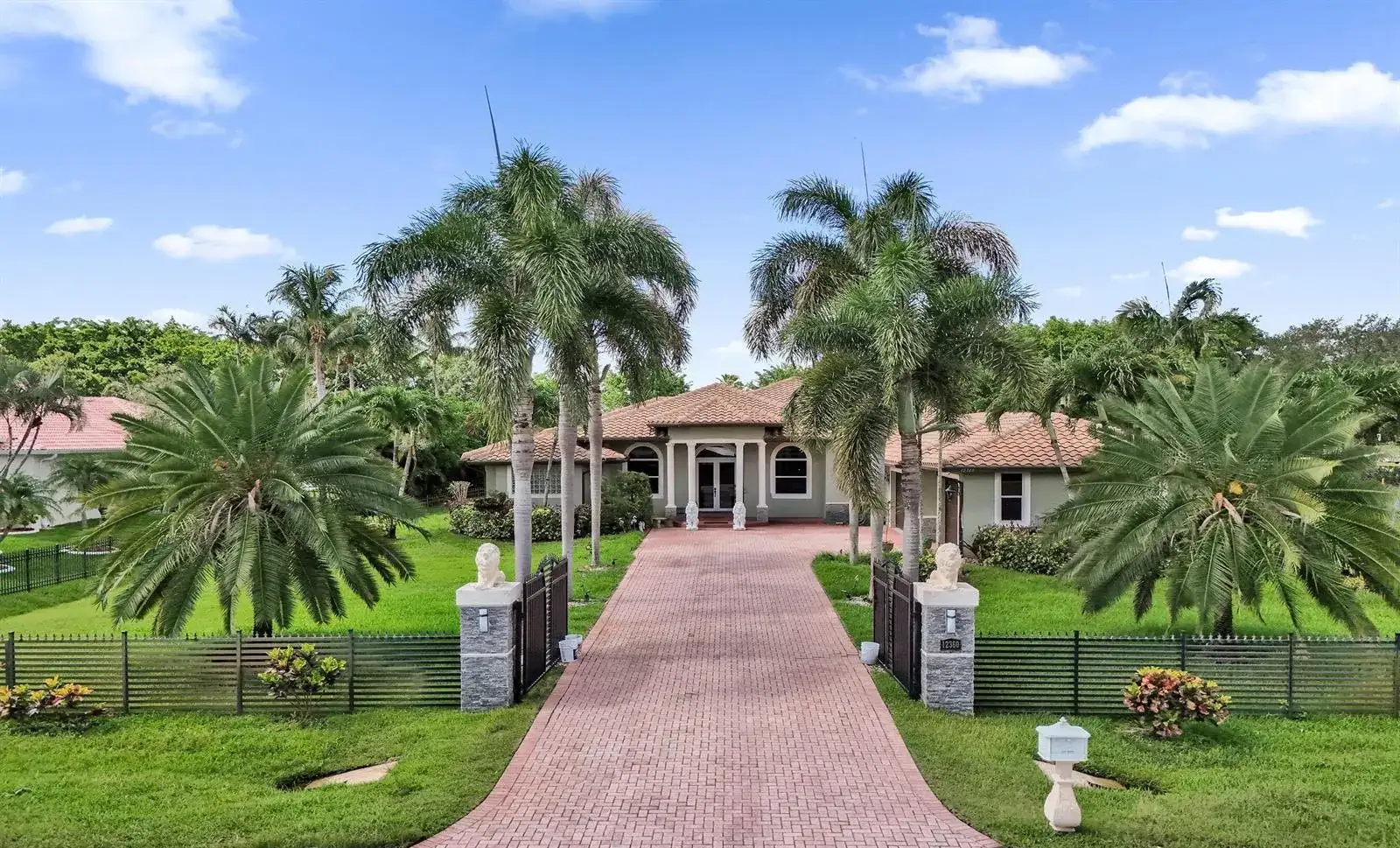 12360 NW 18th Street, Plantation FL 33323 photo 4