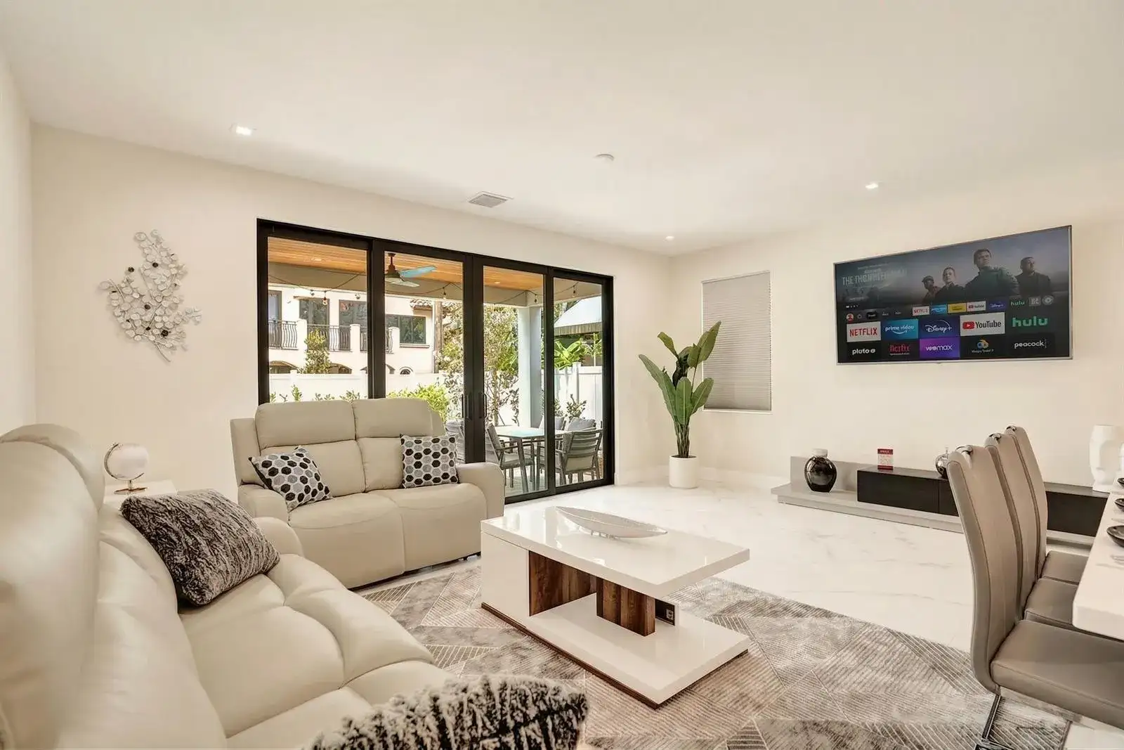 119 SE 12th Avenue, Fort Lauderdale FL 33301 photo 2