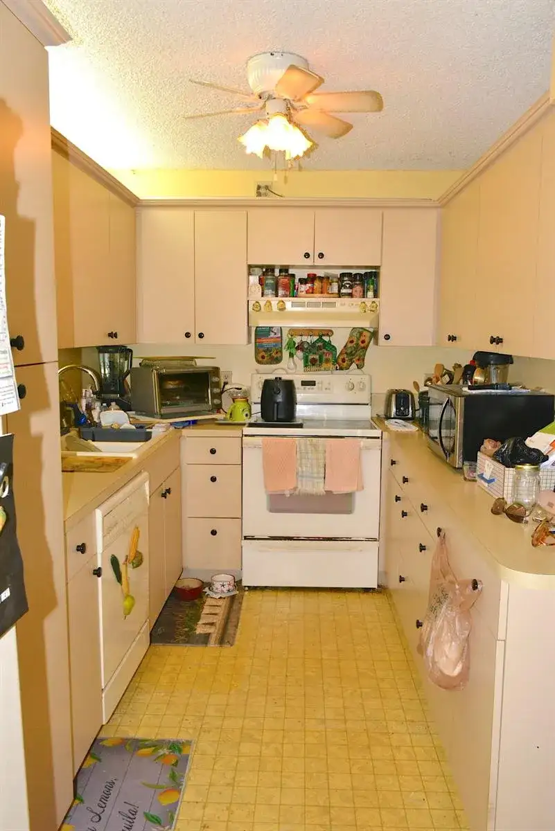 3726 Savoy Lane # D2, West Palm Beach FL 33417 photo 4