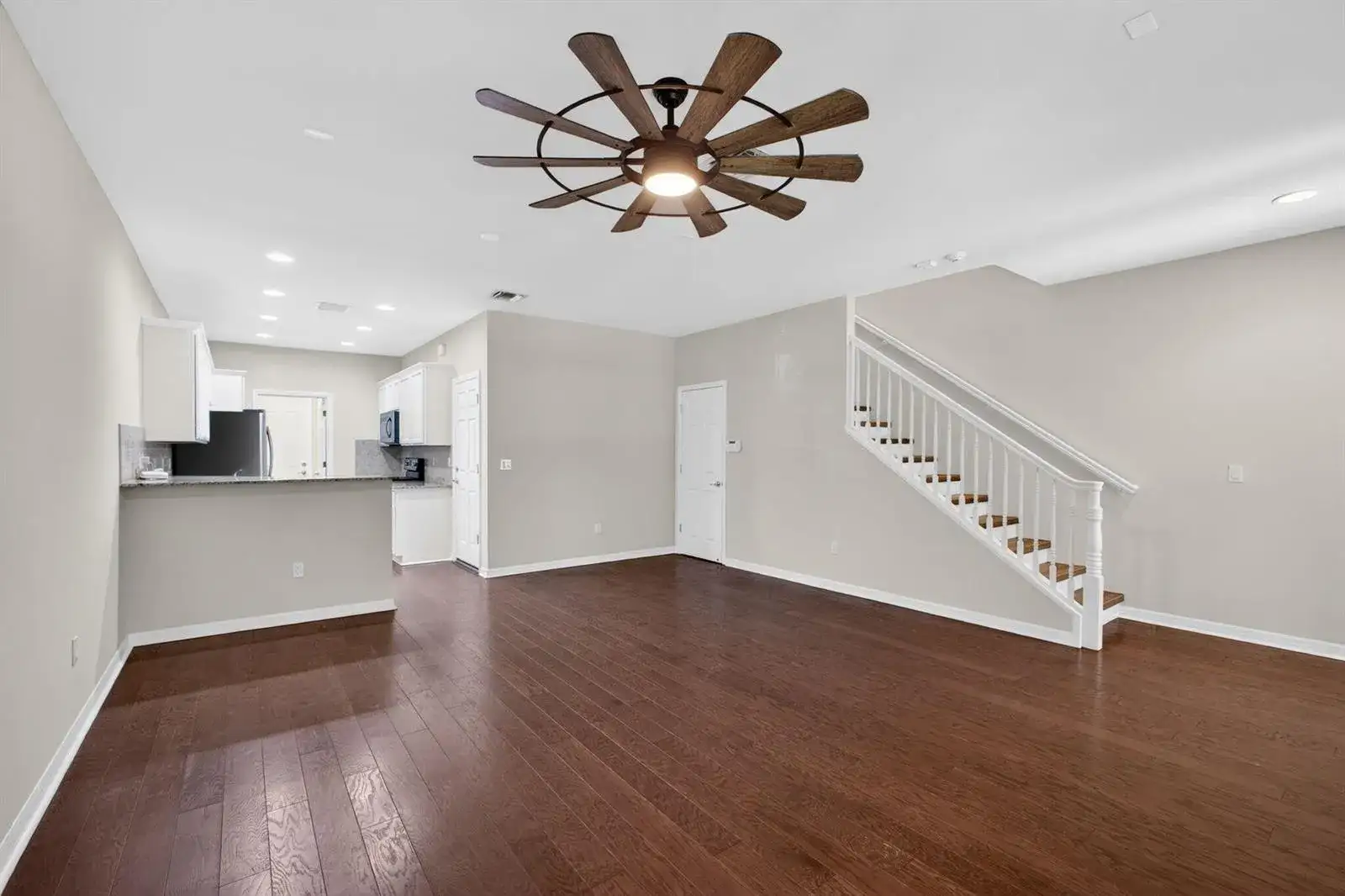 1126 Dakota Drive, Jupiter FL 33458 photo 4