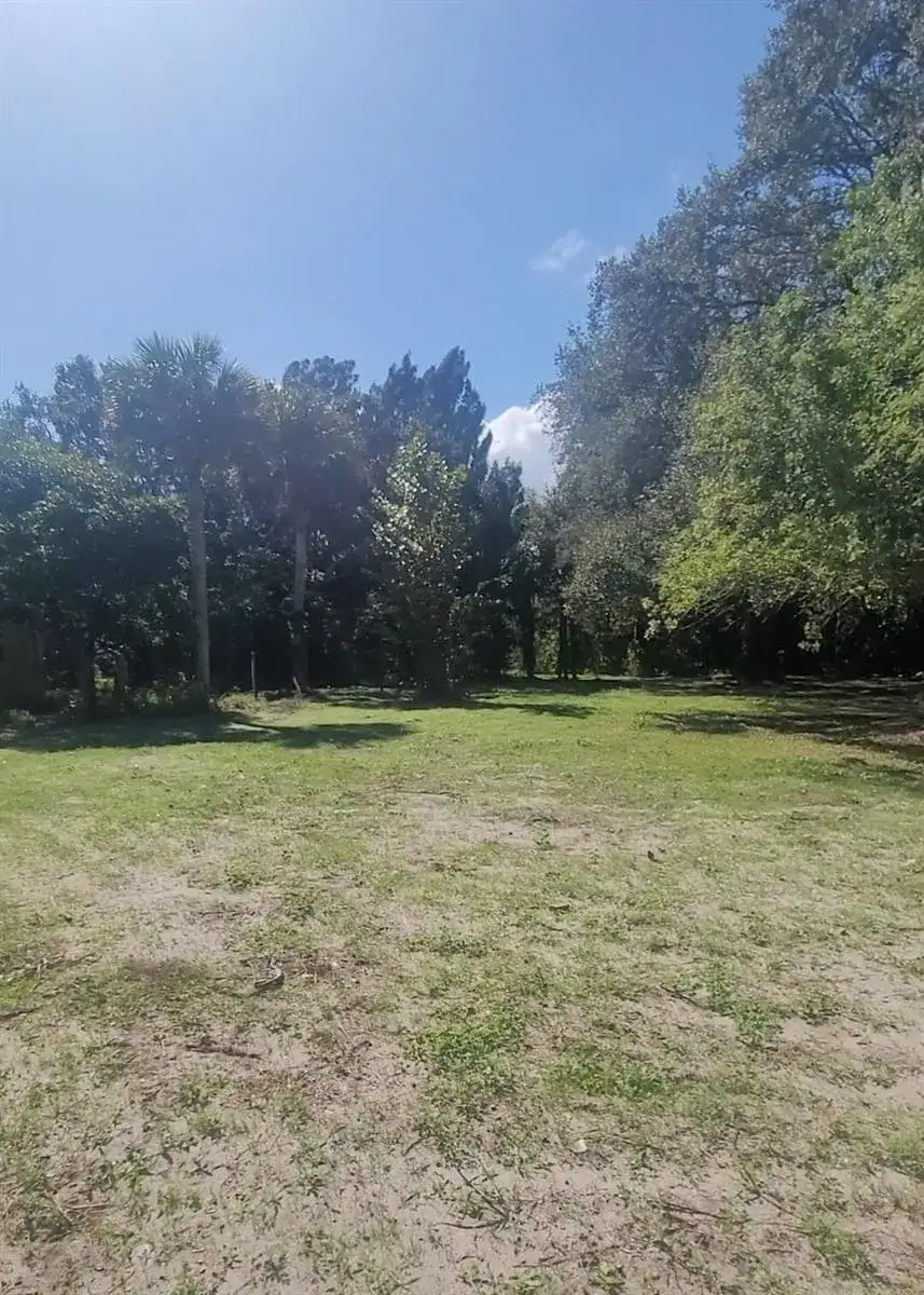 8511 64th Court, Vero Beach FL 32967 photo 2