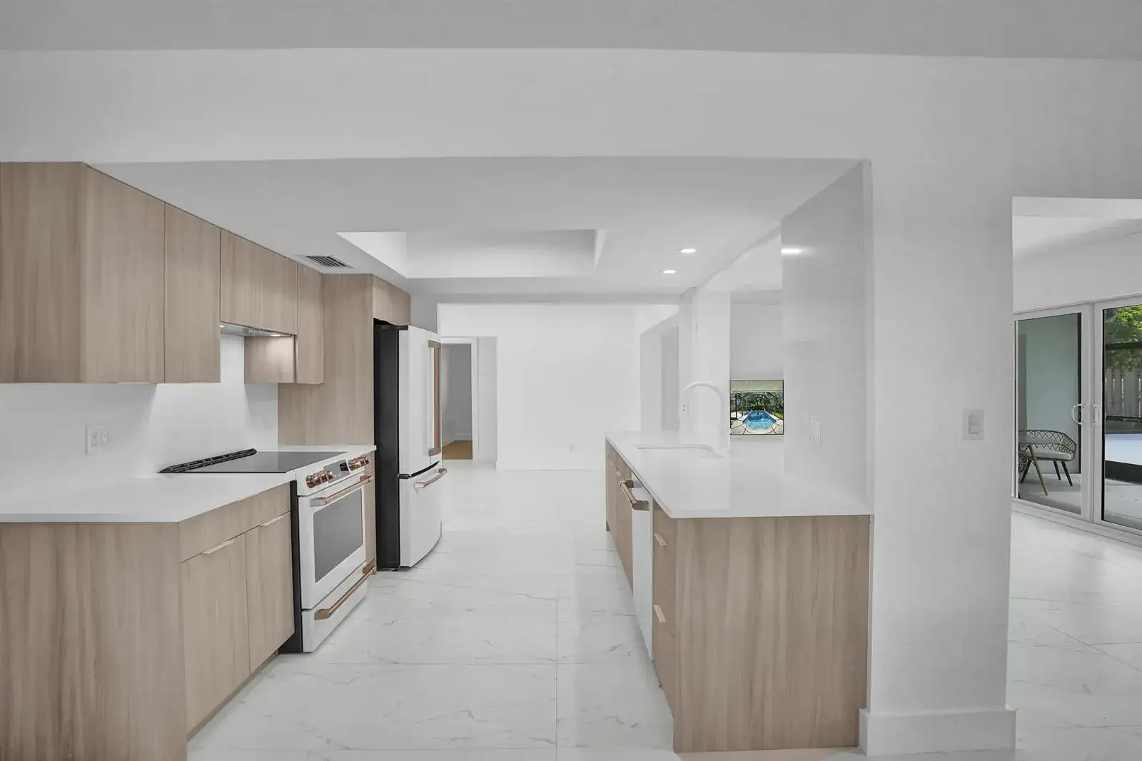 2030 N 54th Avenue, Hollywood FL 33021 photo 3