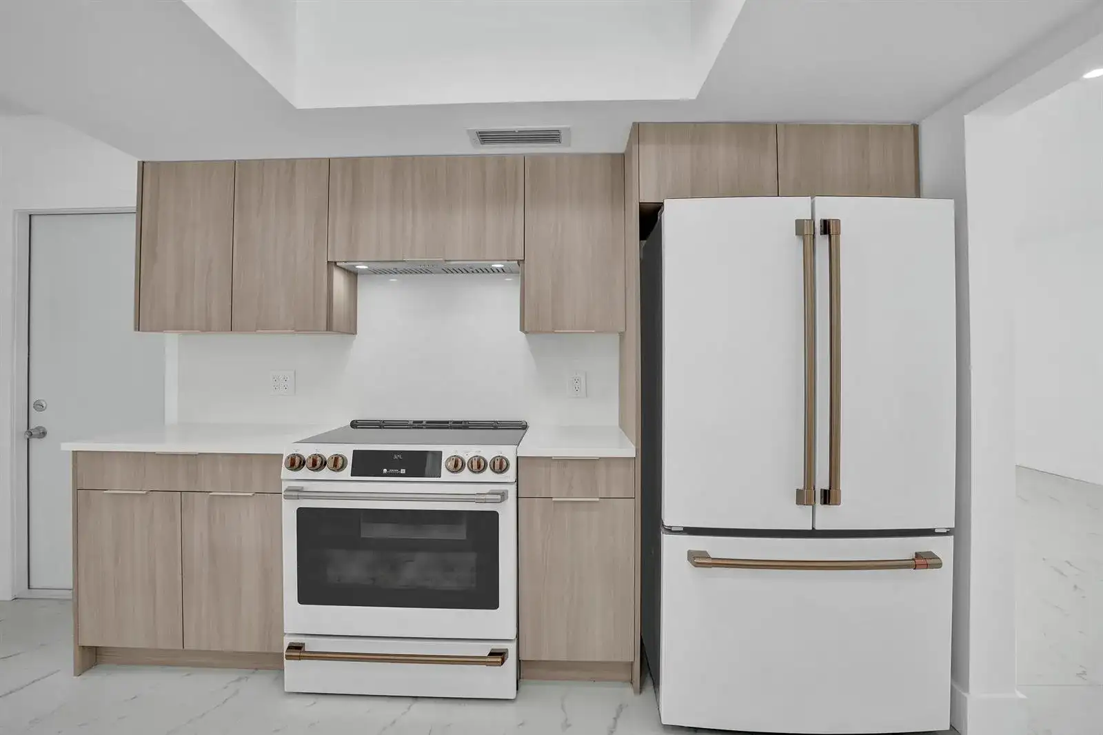 2030 N 54th Avenue, Hollywood FL 33021 photo 5