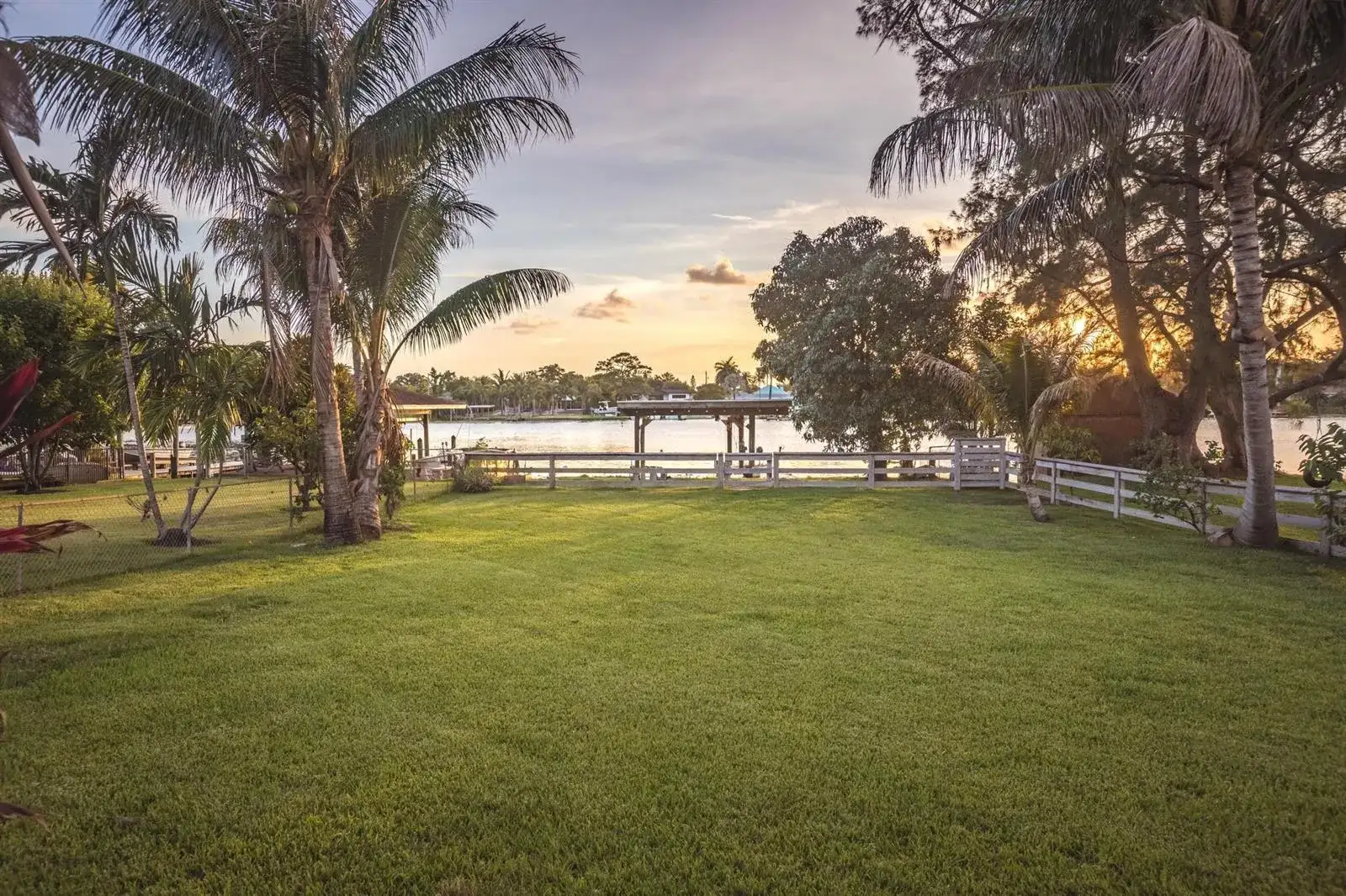 6563 Paul Mar Drive, Lake Worth FL 33462 photo 4