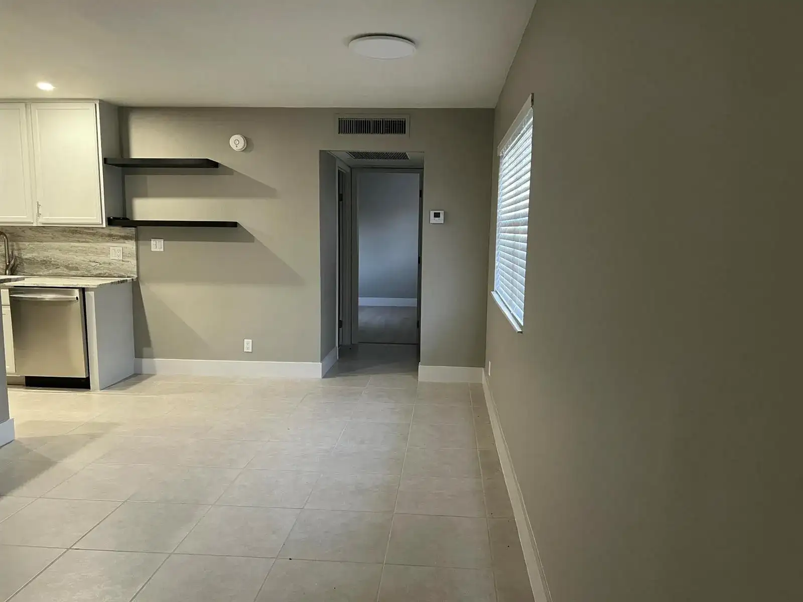 267 Flanders F, Delray Beach FL 33484 photo 2