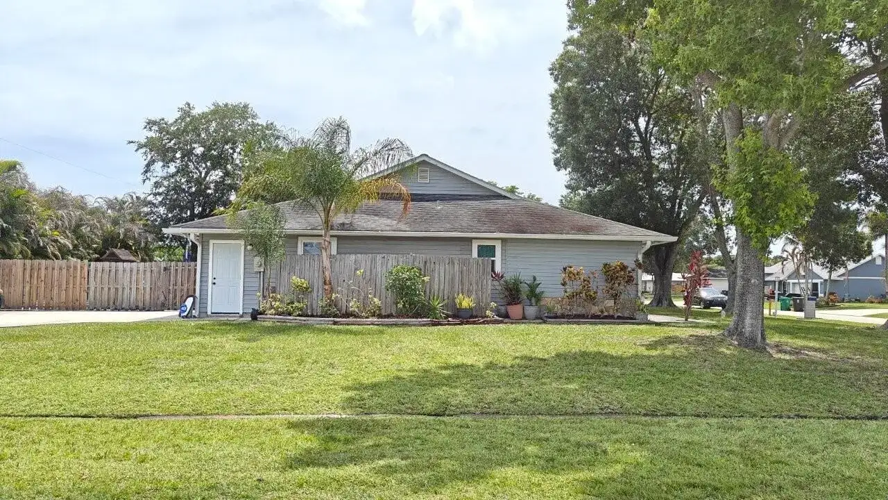 2043 SE Camilo Street, Port St. Lucie FL 34952 photo 3