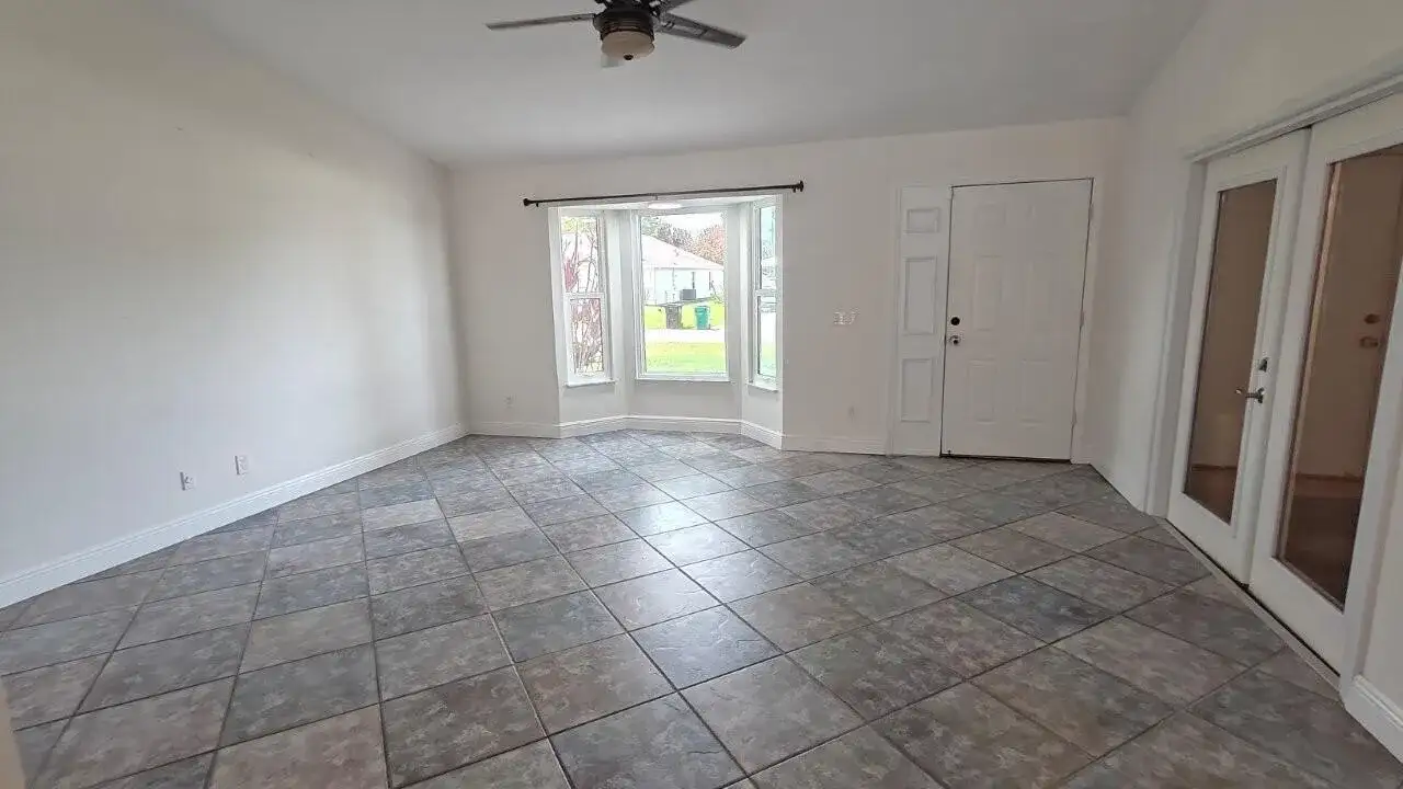 2043 SE Camilo Street, Port St. Lucie FL 34952 photo 4