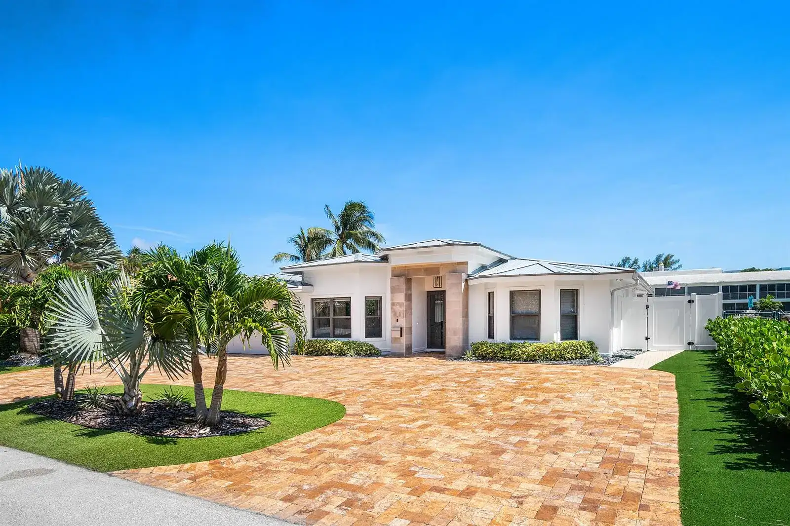 680 NE Harbour Drive, Boca Raton FL 33431 photo 4