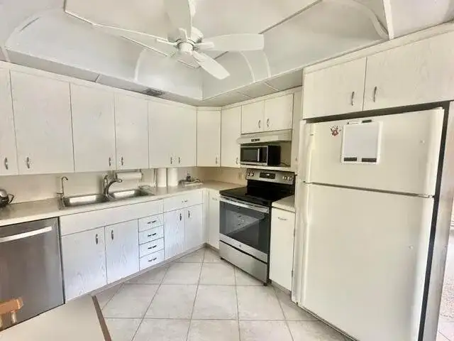 3018 Ainslie B, Boca Raton FL 33434 photo 4
