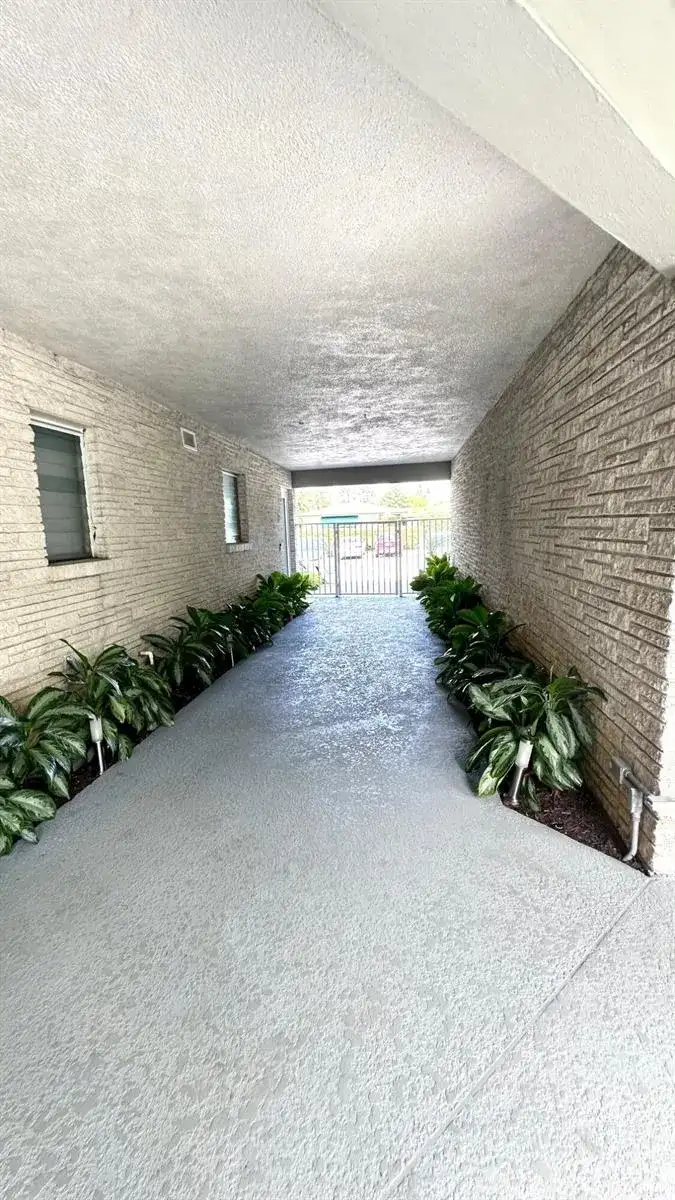 414 Seasage Drive # 0030, Delray Beach FL 33483 photo 3
