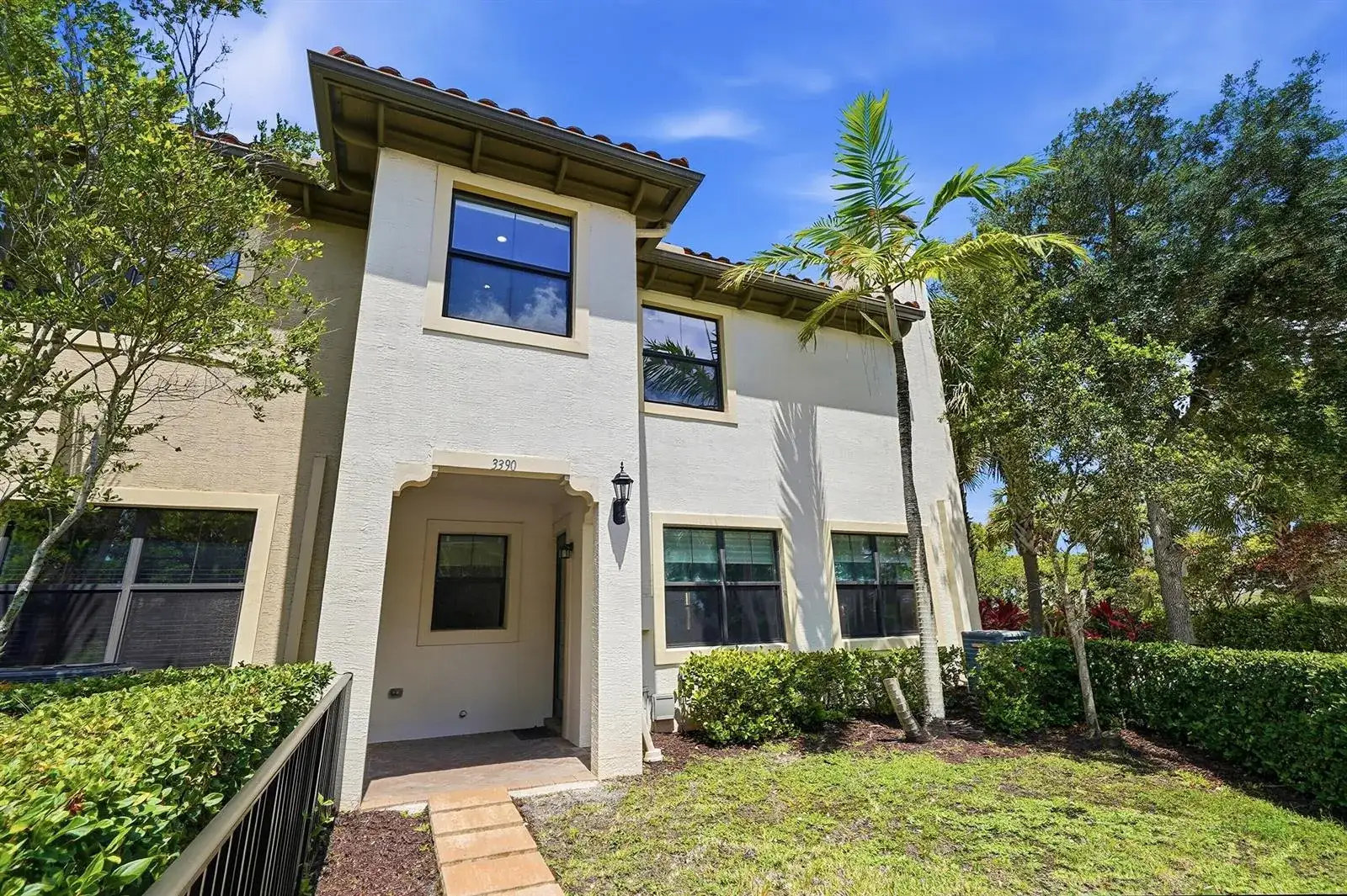3390 NW 125th Avenue, Sunrise FL 33323 photo 3
